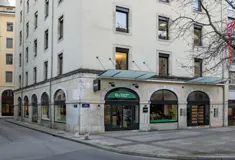 EU Business School, Geneva - image 9