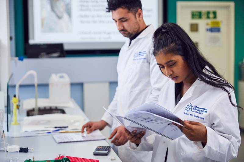 science technician jobs manchester schools