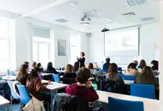 University of New York in Prague - image 3