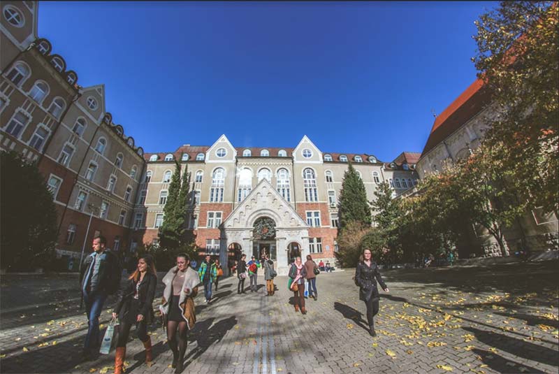 University of Pécs - image 5