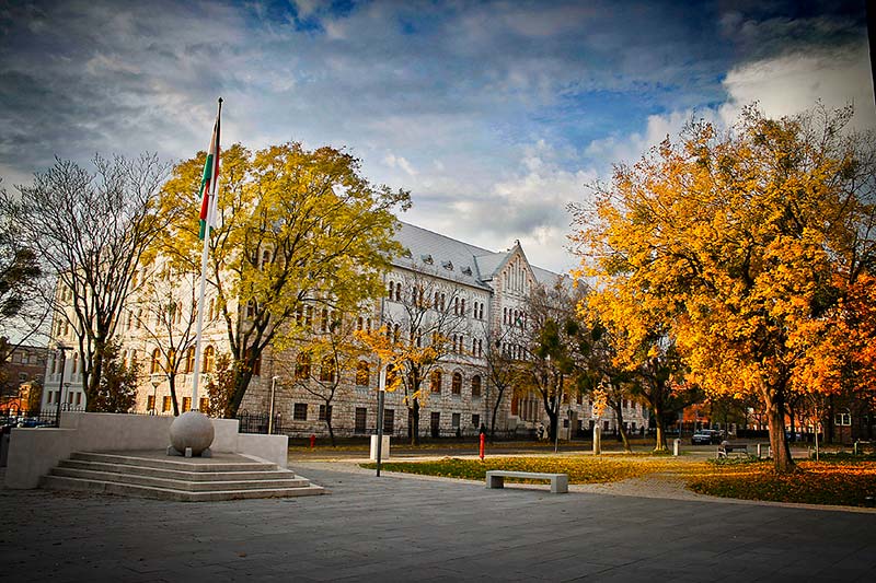 University of Pécs - image 6